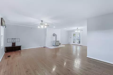 10816 E Brainerd Rd, Apison, TN 37302 photo 5
