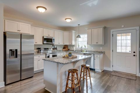 110 Dewey Dr, Dickson, TN 37055 photo 9
