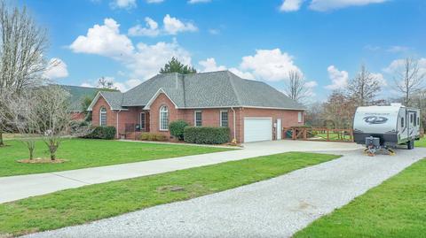124 Mason Pl, Decherd, TN 37324 photo 4