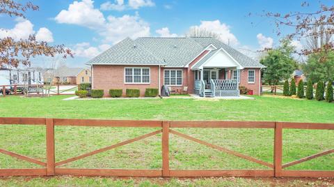 124 Mason Pl, Decherd, TN 37324 photo 9