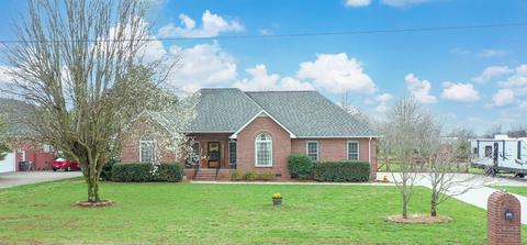 124 Mason Pl, Decherd, TN 37324 photo 1