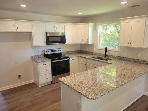 1609 Rawls St, Springfield, TN 37172 photo 2