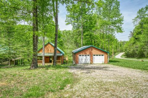 5010 Milky Way Rd, Byrdstown, TN 38549