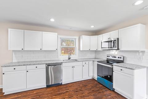 928 Hart St, Gallatin, TN 37066