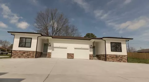 77 Duncan Ln, Winchester, TN 37398