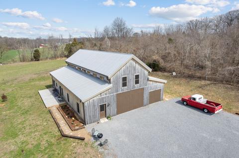 6292 Roy Pearson Rd, Springfield, TN 37172 photo 1