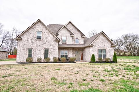 4300 Singleton Dr, Murfreesboro, TN 37127 photo 1