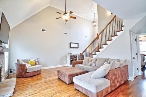 4300 Singleton Dr, Murfreesboro, TN 37127 photo 4