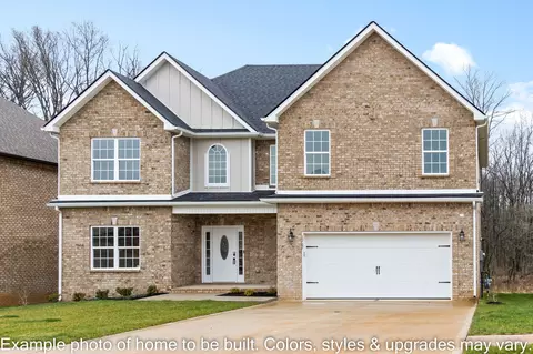 82 The Oaks, Clarksville, TN 37043