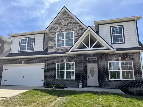 214 Cooper River Way, Clarksville, TN 37042