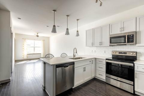 1638 54th Ave N #209, Nashville, TN 37209