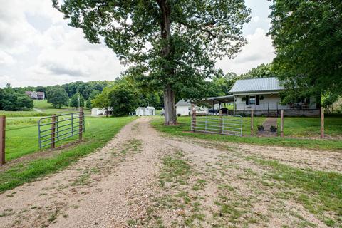 451 Backside Beaverdam Rd, Centerville, TN 37033 photo 56