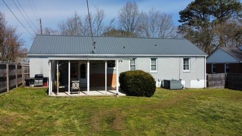 121 W Hackberry St, Centerville, TN 37033 photo 4