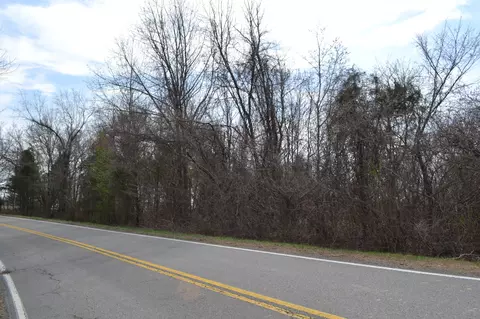 2 Southside Rd, Cunningham, TN 37052 photo 7