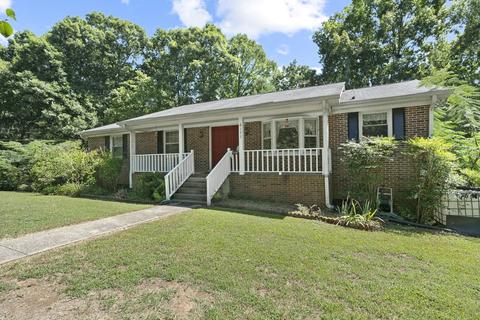1787 Valley View Rd, Goodlettsville, TN 37072