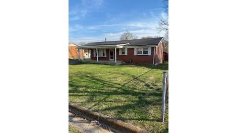311 Kennedy St, Lawrenceburg, TN 38464