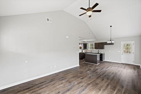 1802 Park St, Springfield, TN 37172 photo 3