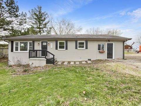 401 Weaver Ln, Springfield, TN 37172
