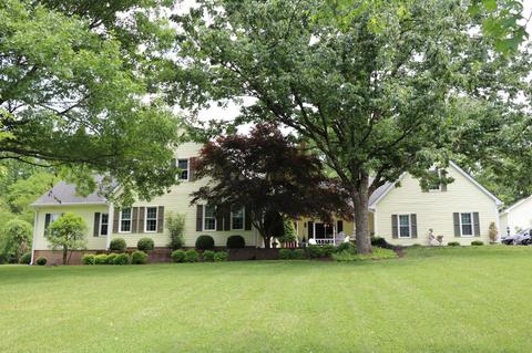1155 Puryears Bend Rd, Hartsville, TN 37074