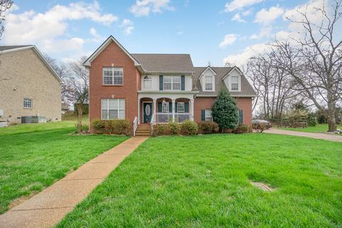 1602 Timberwolf Ct, Spring Hill, TN 37174 photo 1