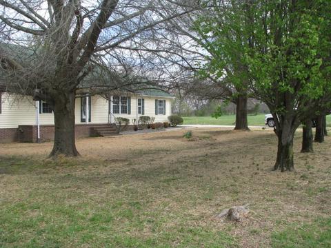 14 Eldon Dr, Manchester, TN 37355 photo 3
