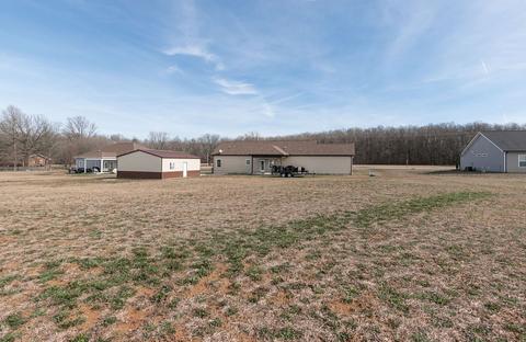 735 N Main St, Morrison, TN 37357 photo 19