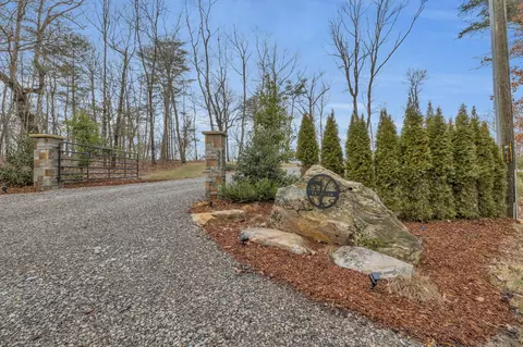 329 Eagle Bluff Rd, Menlo, GA 30731 photo 2