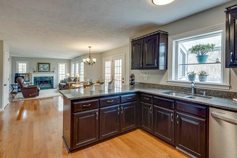 606 Beechtree Ct, Burns, TN 37029 photo 26
