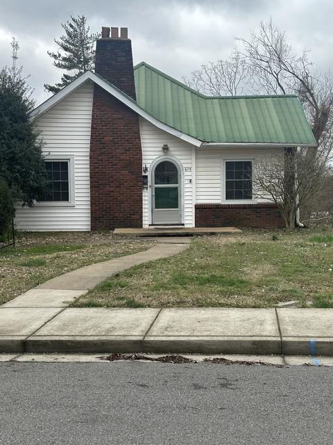614 Anderson Dr, Clarksville, TN 37040