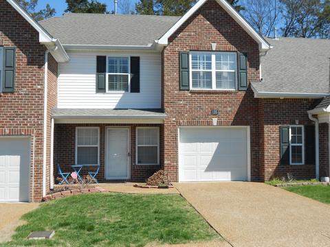 135 Noel Cove Cir, Hermitage, TN 37076