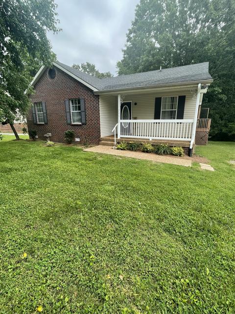 209 Robert Ave, White House, TN 37188