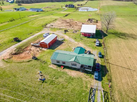3972 Armstrong Rd, Springfield, TN 37172 photo 1