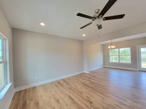 4325 Adoree Dr, Murfreesboro, TN 37130 photo 2