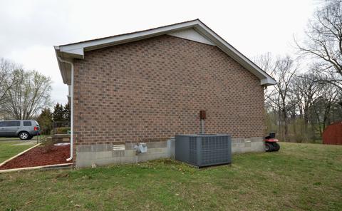 111 Academy Dr, Springfield, TN 37172 photo 3