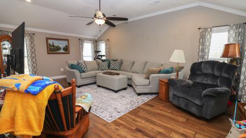182 Lohrig Rd, Jackson, TN 38301