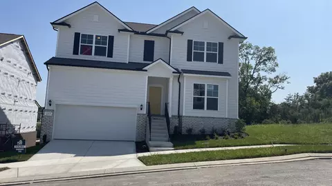 227 Oasis Dr, La Vergne, TN 37086