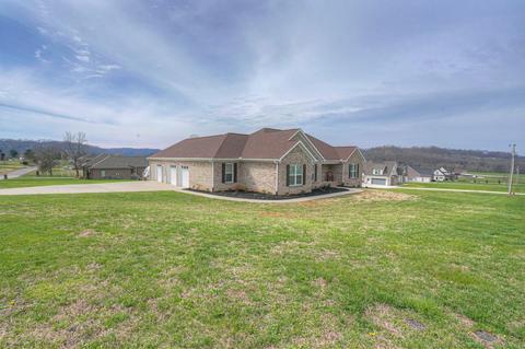 253 Barton Dr, Normandy, TN 37360 photo 3