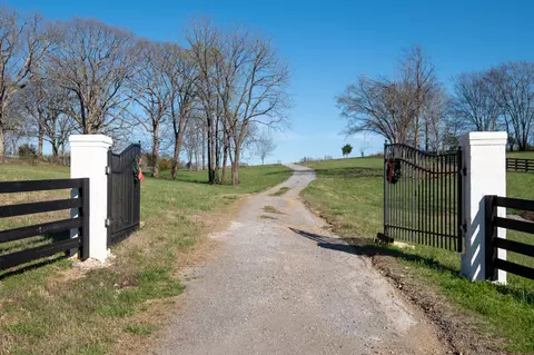 0 Governor Hall Rd, Castalian Springs, TN 37031