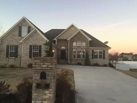 8763 Streamside Dr, Ooltewah, TN 37363 photo 1