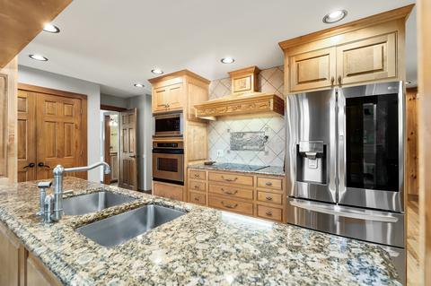 385 Harbor Pointe Dr, Silver Point, TN 38582 photo 10