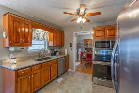86 Martz Dr, Ringgold, GA 30736 photo 13