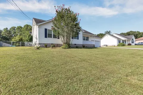 303 Eagle View Dr, Ringgold, GA 30736 photo 1
