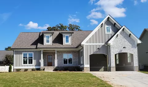 66 Fallen Leaf Dr, Chickamauga, GA 30707 photo 1