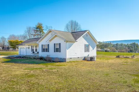 4620 W Valley Rd, Dunlap, TN 37327 photo 3