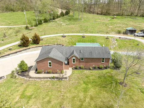 5658 Carters Creek Pike, Thompsons Station, TN 37179