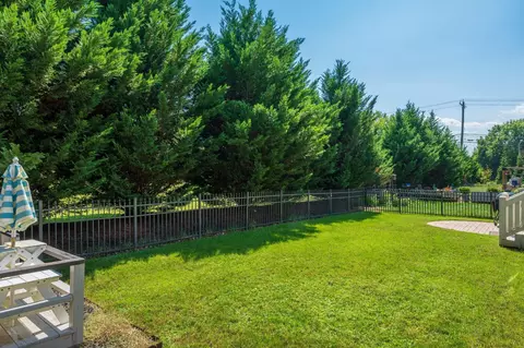 1812 Argyle Ct, Ooltewah, TN 37363 photo 2
