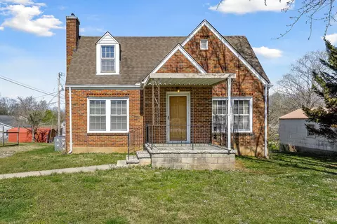 1307 Sparta St, Mcminnville, TN 37110