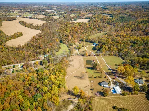 1311 Rogues Fork Rd, Bethpage, TN 37022 photo 8