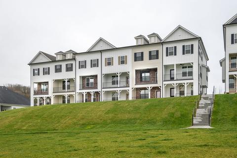 810 Ervie Aly, Brentwood, TN 37027
