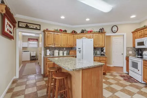 238 Barton Dr, Normandy, TN 37360 photo 14